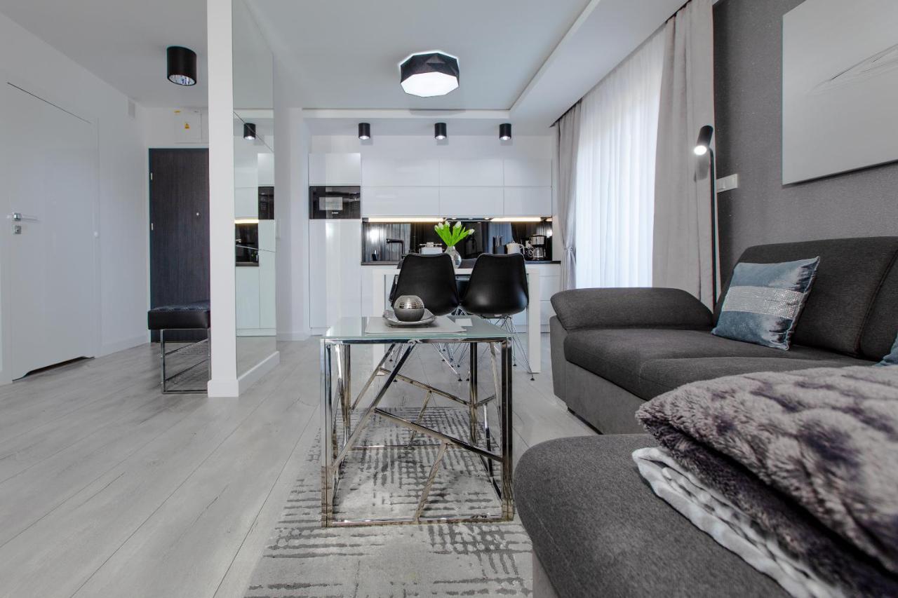 Apartament Linia Komfortu Gardenia Dziwnow Z Widokiem Na Morze Epapartamenty Kültér fotó