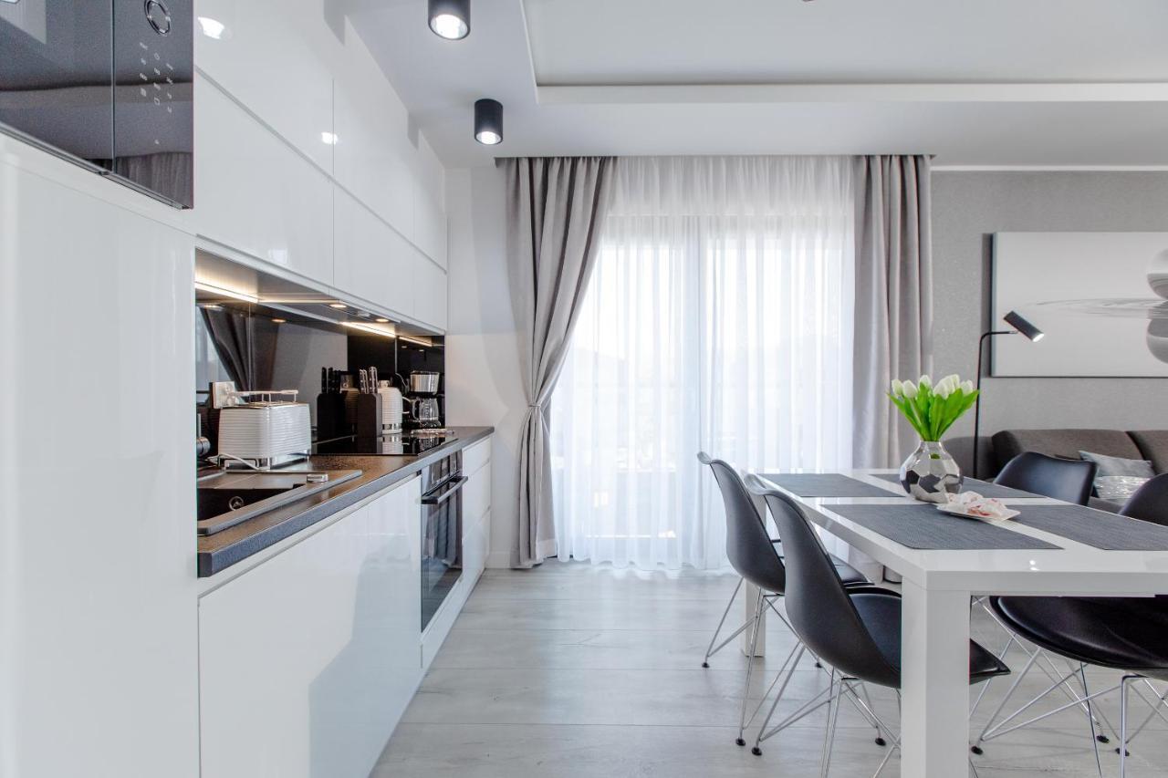 Apartament Linia Komfortu Gardenia Dziwnow Z Widokiem Na Morze Epapartamenty Kültér fotó