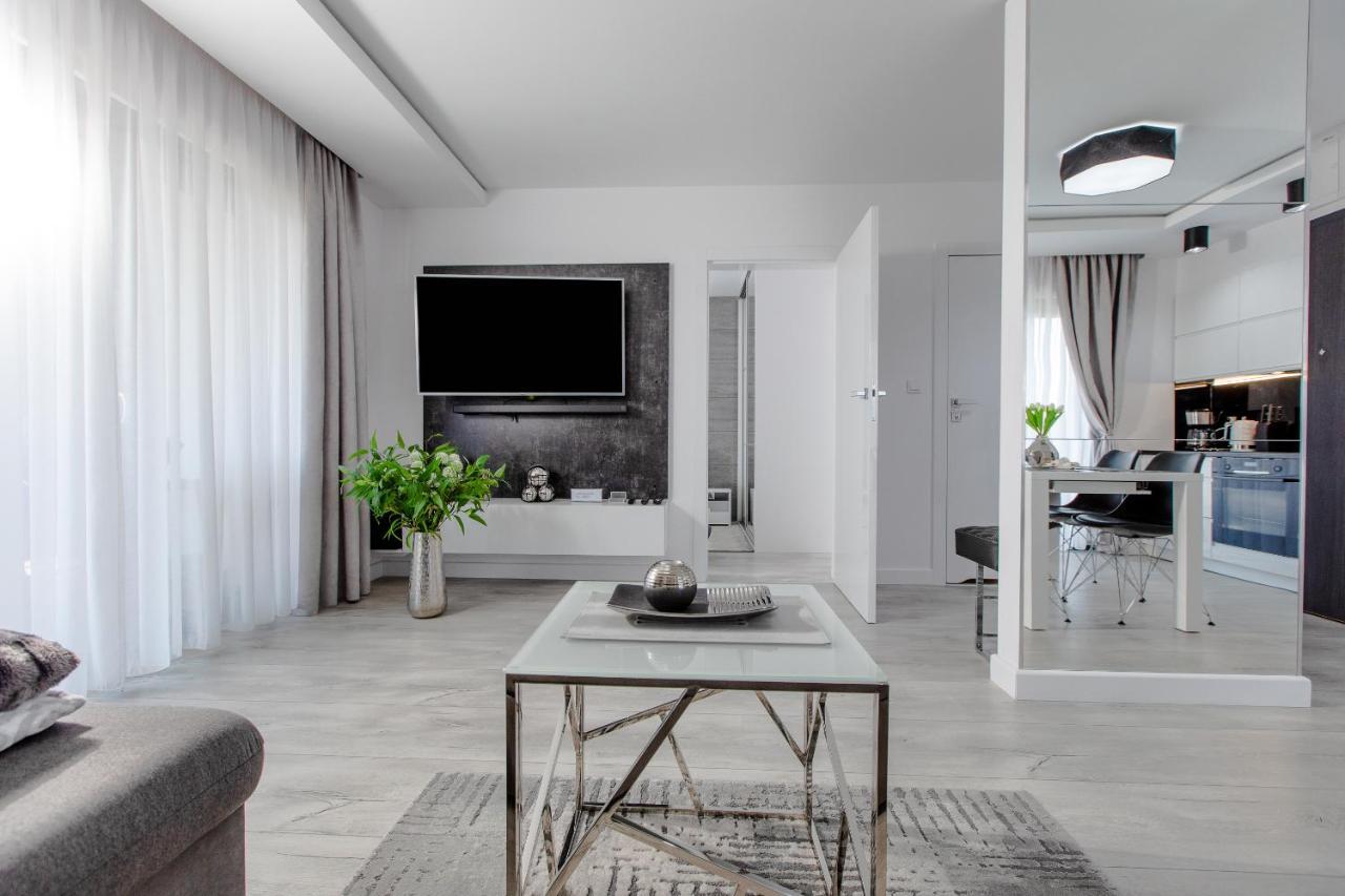 Apartament Linia Komfortu Gardenia Dziwnow Z Widokiem Na Morze Epapartamenty Kültér fotó