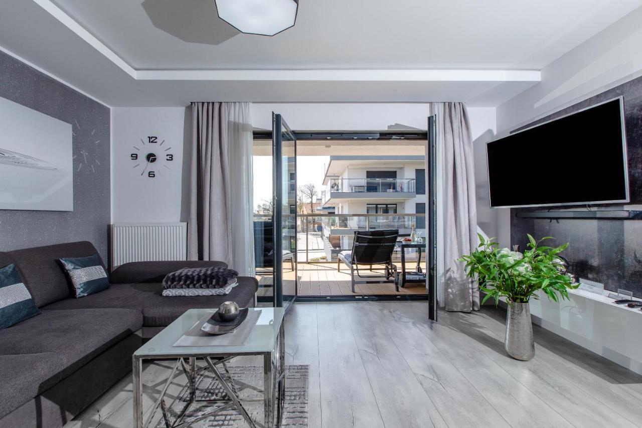 Apartament Linia Komfortu Gardenia Dziwnow Z Widokiem Na Morze Epapartamenty Kültér fotó