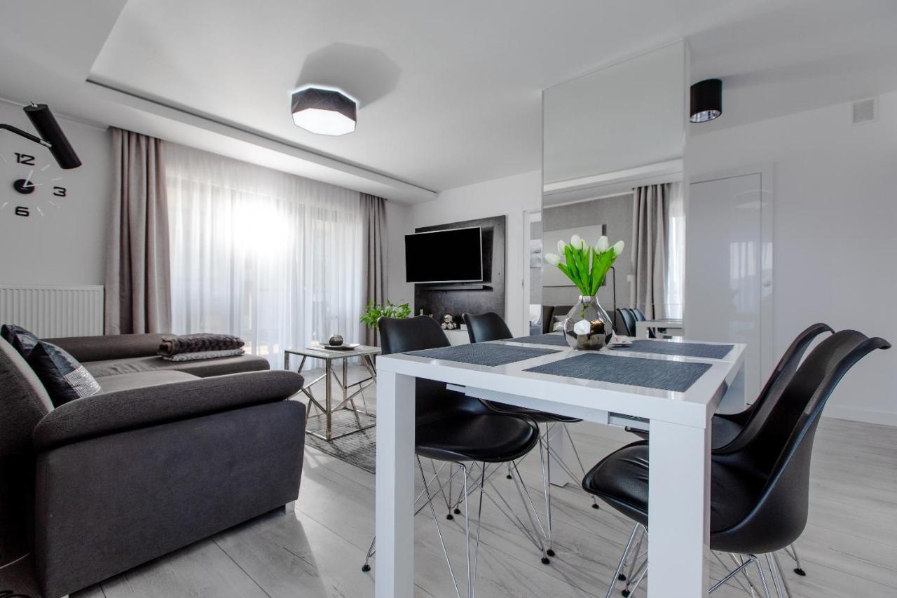 Apartament Linia Komfortu Gardenia Dziwnow Z Widokiem Na Morze Epapartamenty Kültér fotó